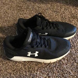 Under Armour Tennis Shoes